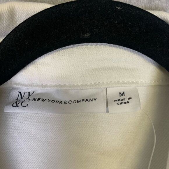 New York & Company Women's Size Medium White Button Down Coat Jacket Classic NEW - Picture 2 of 7